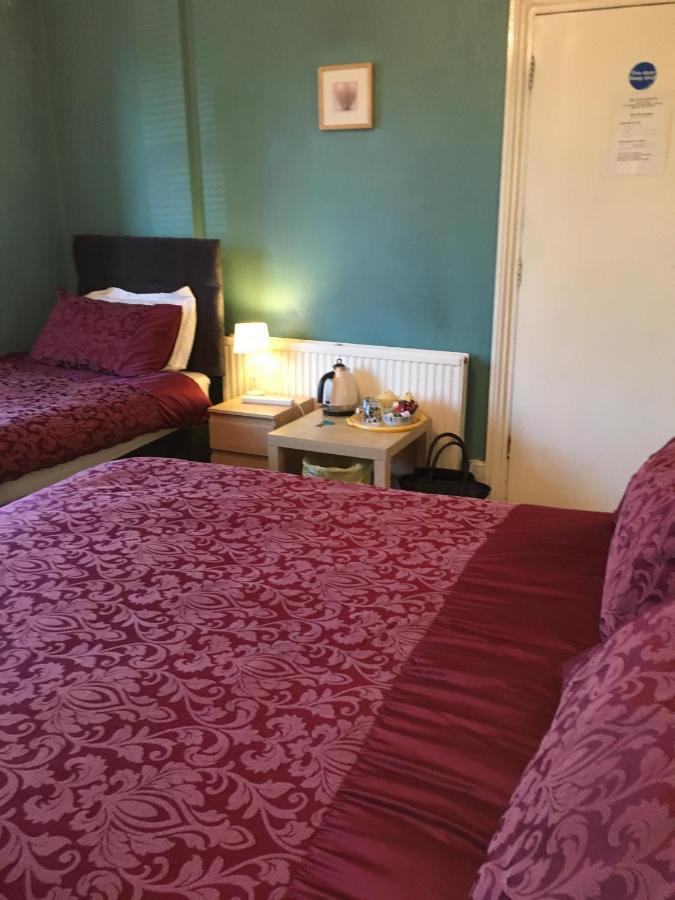 The Townhouse B And B Aylesbury  Eksteriør billede